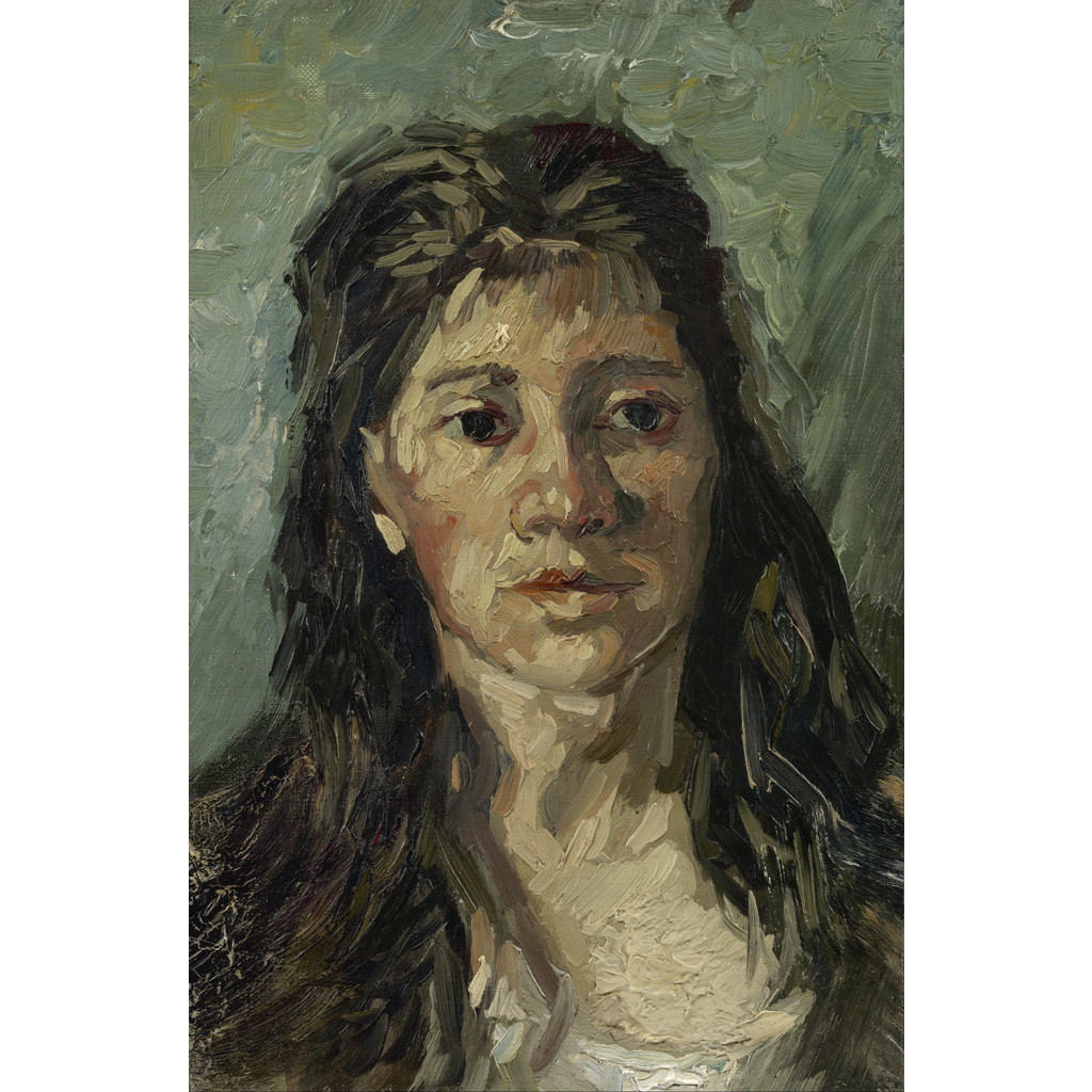  髪をほどいた女性の顔