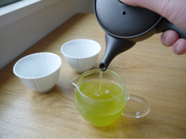 お茶の色合いがよく判る【茶海（ちゃかい）250cc】 透明耐熱ガラス