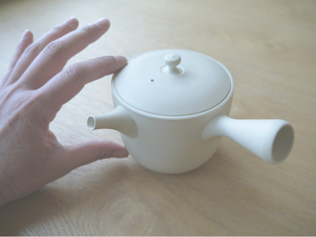 急須かわいい【常滑焼急須 Chanoma 急須 白 Mサイズ 】360cc 陶器網