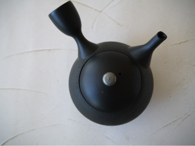 常滑焼　重信茶碗　D338 常滑焼 重信茶碗 D338 - メルカリ