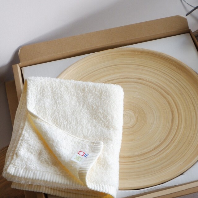 Bamboo Dish &　Tray とフェイスタオル（レモンホワイト）