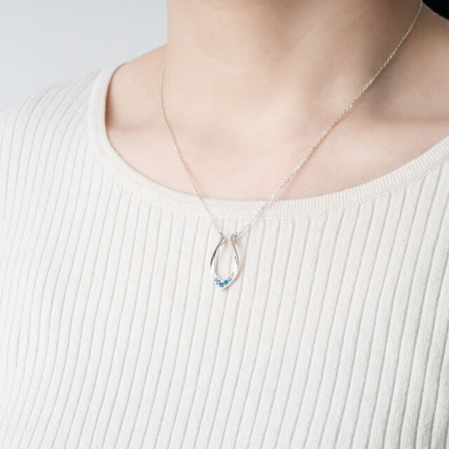 RRR　モチーフネックレス　ビーム