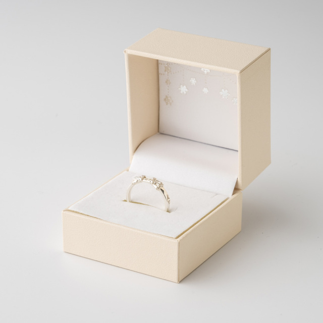 WHITE ALBUM2　リングネックレス　Setsuna　プラチナ