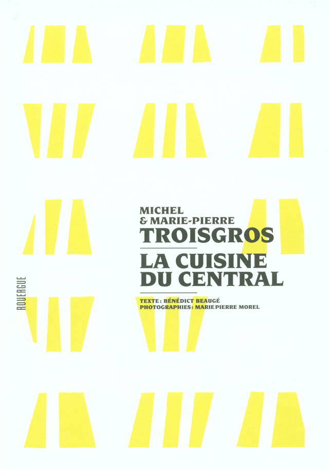 LA CUISINE DU CENTRAL  (フランス ロアンヌ)　傷みあり