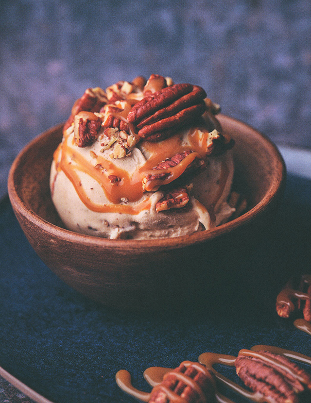 洋書 Apprendre l'art de la Glace et des Sorbe Desserts et glaces a la sorbetiere (フランス)