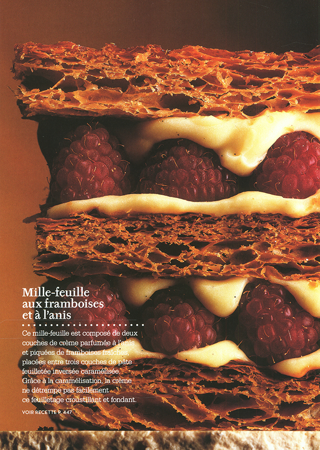 LE LAROUSSE DES DESSERTS (フランス)