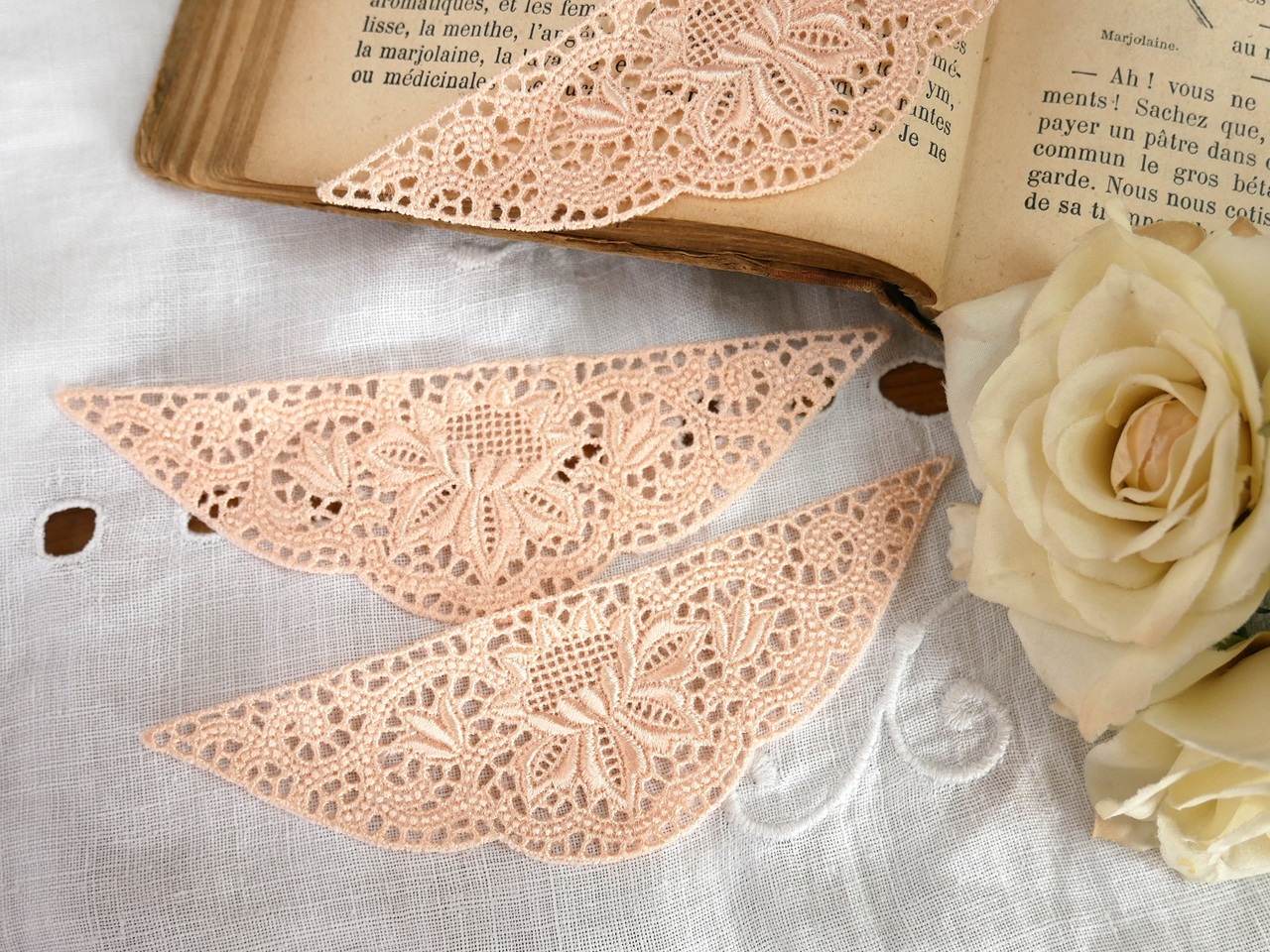 ヴィンテージプティモチーフレース（Pink)