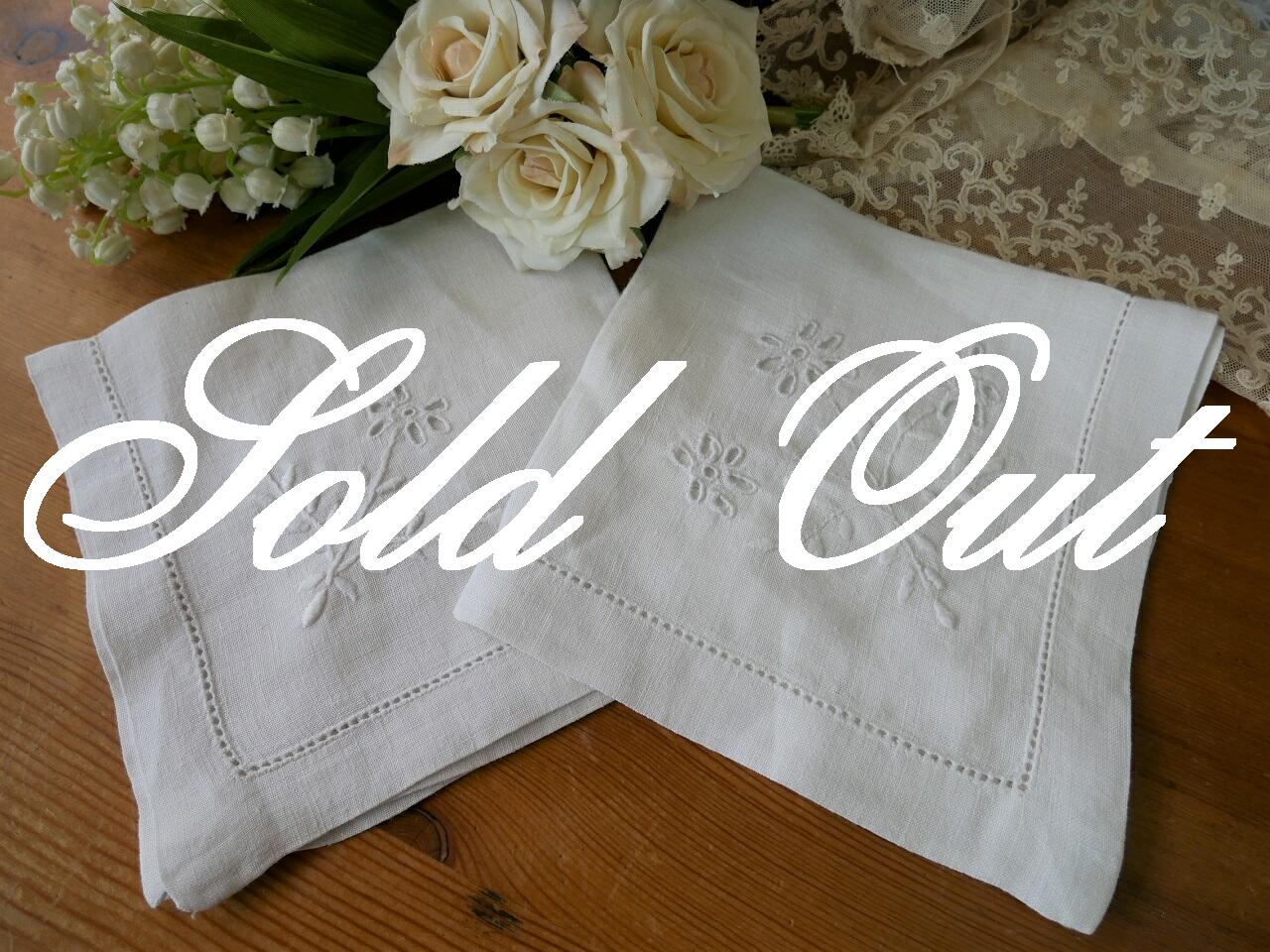 カットワークハンドメイドテーブルナプキン2枚セット（C）