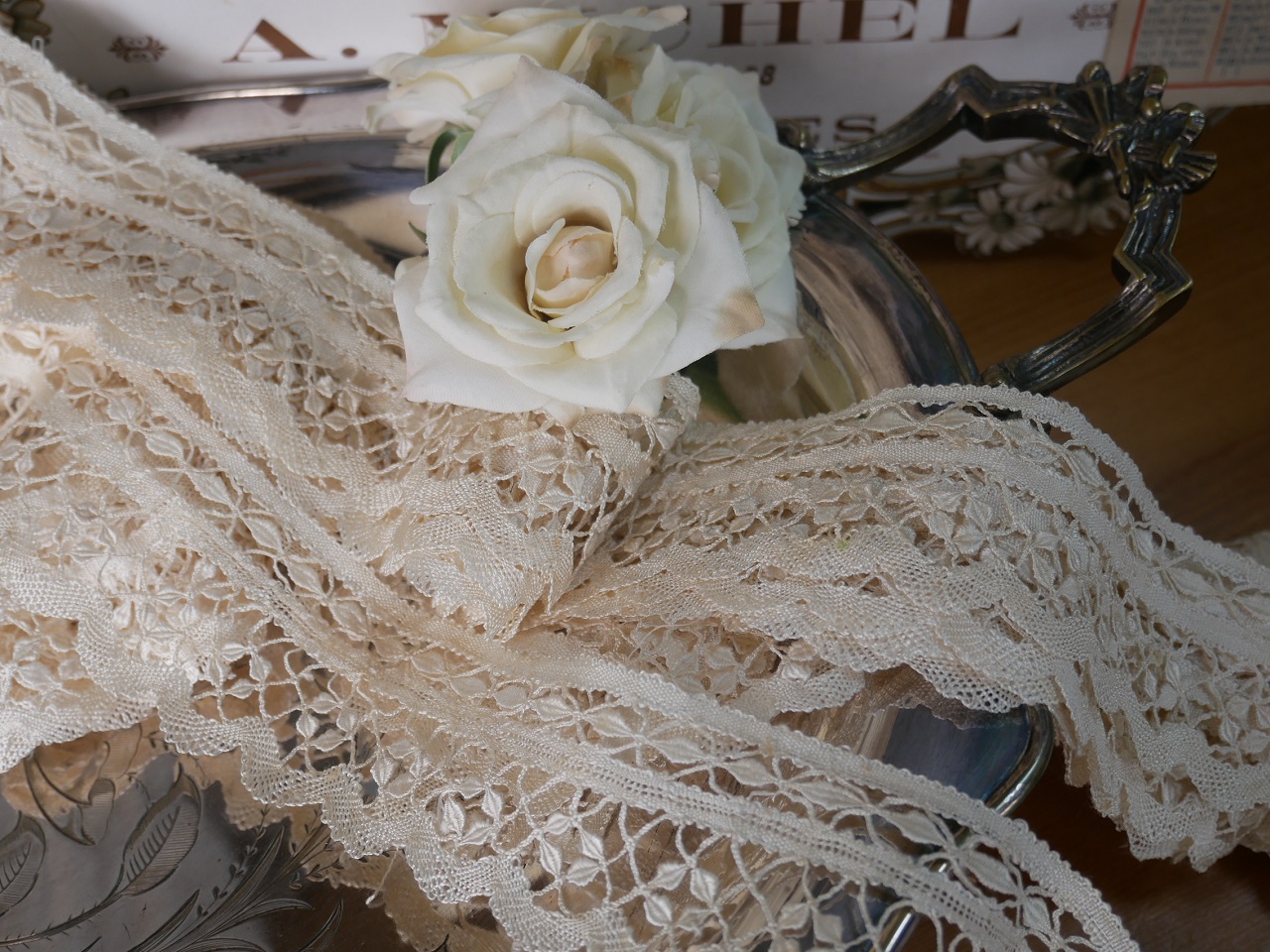 ボビンレース台 クッサン 実用アンティーク レース編み トーション