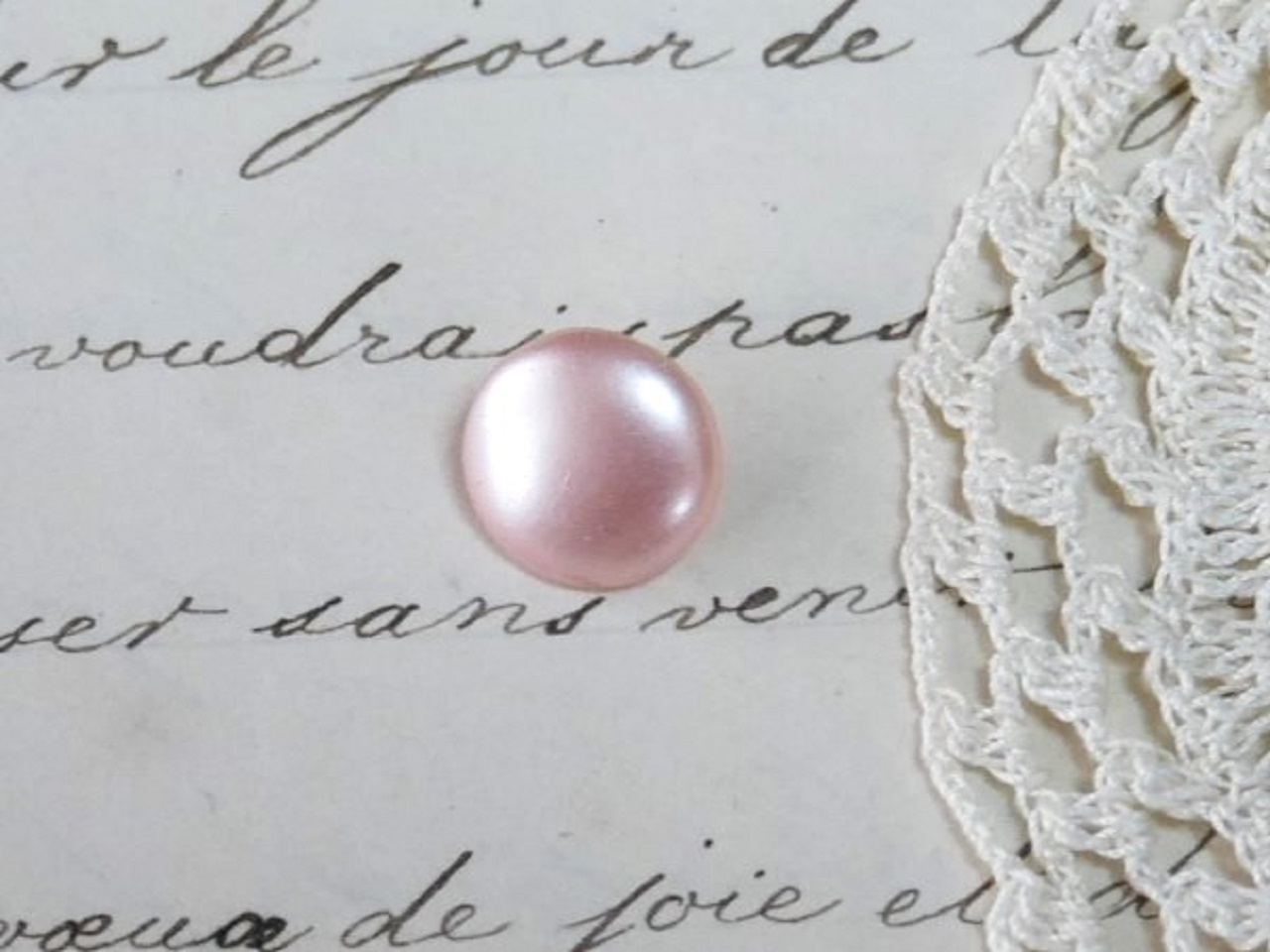 フランスフェイクパールピンクボタンB