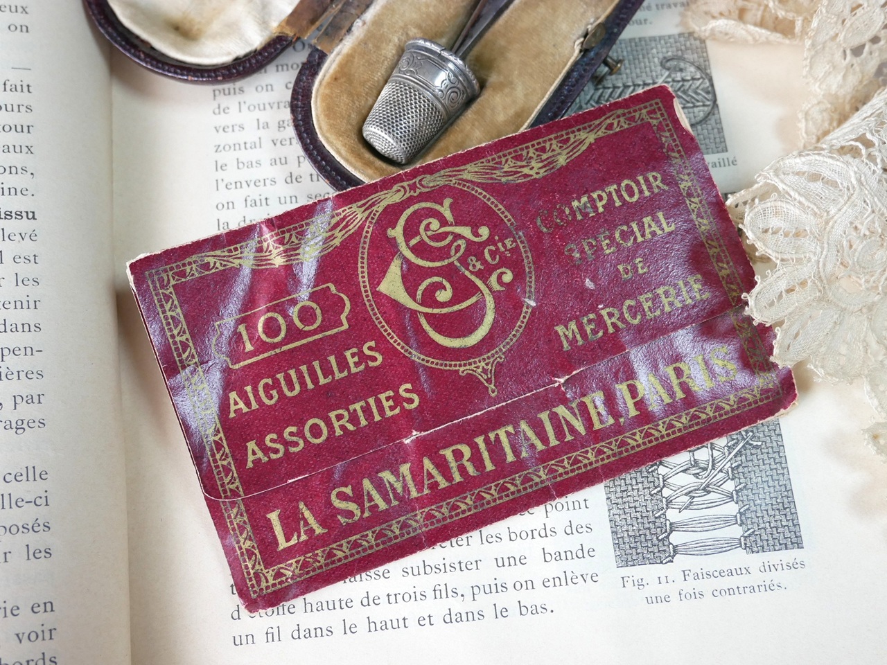 フランスアンティークSamaritaineニードルセット
