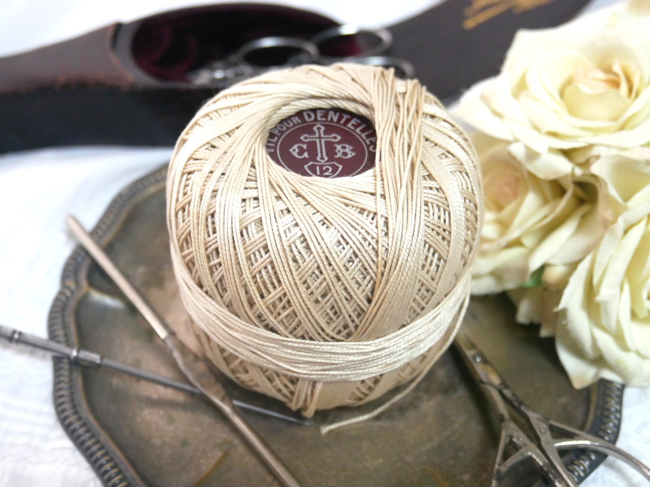 フランスCARTIER-BRESSON レース用モカベージュコットン糸巻きB