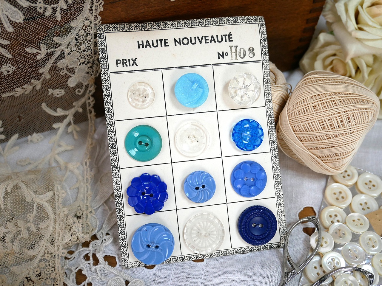 フランスヴィンテージアソートブルー＆クリアボタンセットシート