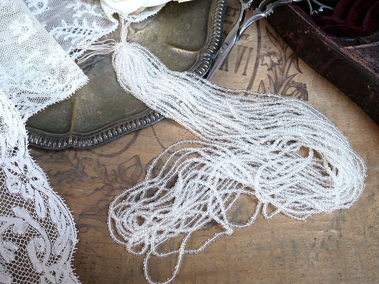1920sフランスヴィンテージ刺繍用マイクロビーズフレンチクリア25g