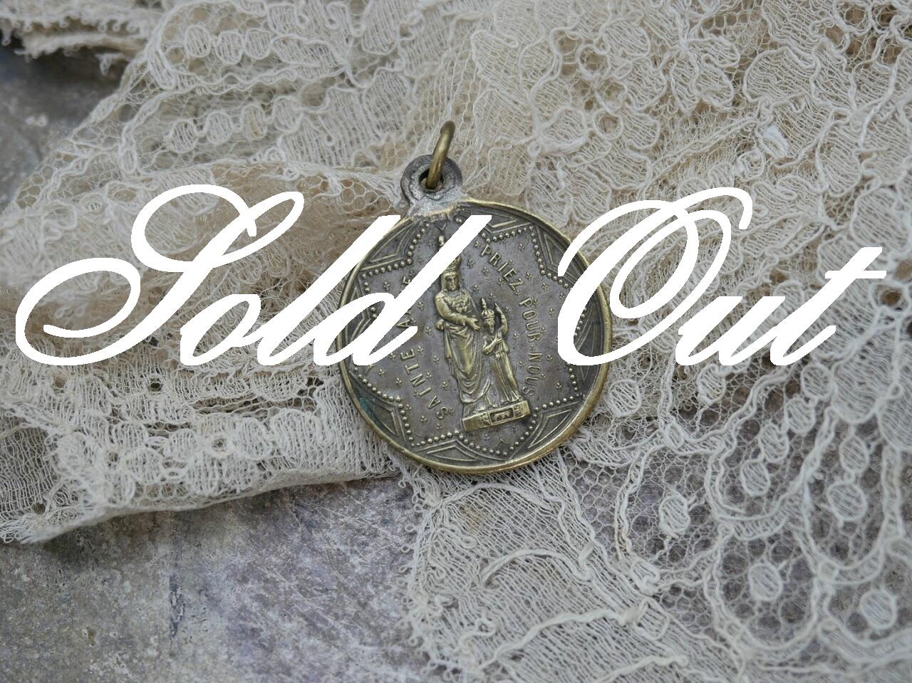 アンティーク聖アンナのメダイ