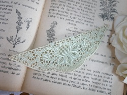 ヴィンテージプティモチーフレース（Vert)