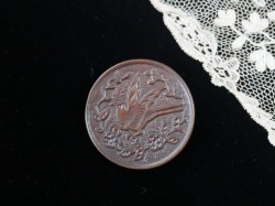 フランスアンティーク小鳥のメタルボタンB（直径2.7cm）