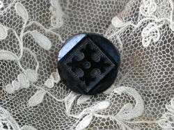 フランスアンティークフレンチジェットデザインボタン