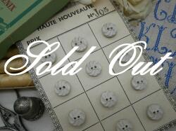 フランスKERA社ベークライトボタン（ホワイトS）