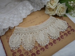 フランスアンティ―クハンドメイドクロッシェレースパーツA