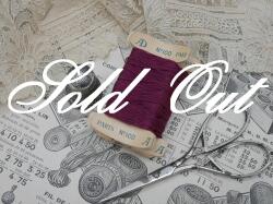 アンティーク立体コットン糸巻き（ボルドー）