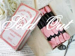 アンティークCARTIER-BRESSONボックス入り刺繍糸セット104