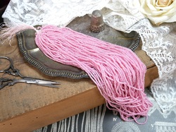 1920sフランスヴィンテージ刺繍用マイクロビーズスモーキーピンク68g