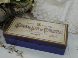 フランスアンティーク SAVON AU LAIT DE LOUISETTES BOX