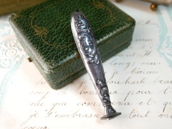 フランスアンティークシルバープレート製ヤドリギシーリングスタンプケース付き