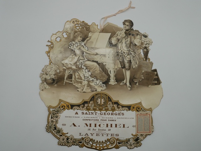 フランス製　アンティーク　大きなロココモチーフ 台湾 *40864-フランスアンティーク ロココ様式 真鍮製ハンドヘルド燭台