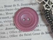 フランスアンティークプラスチックボタン（モーブピンク/P45）