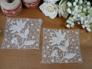フランスアンティークフラワー刺繍スクエアフィレレース2点セット