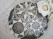 フランスアンティークラウンドモチーフレース 3個セット D