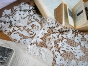 アンティークニードルポイントレースクロス