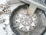 フランスAUX GALERIES LAFAYETTEラウンドモチーフ