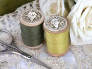 フランスヴィンテージDMC木製グリーン＆イエローコットン糸巻き2点セット