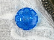 フランスヴィンテージフラワーシェイプブループレキシボタン（直径1.8cm）