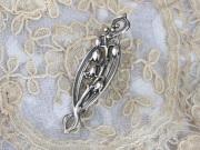 フランスアンティークすずらんモチーフブローチA