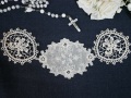 フランスアンティークギピュールレースモチーフと刺繍モチーフの3連モチーフA