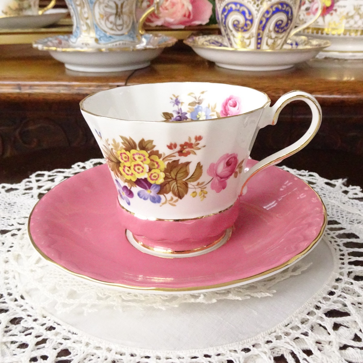 エインズレイ ヴィンテージ ティーカップ ピンク 花柄