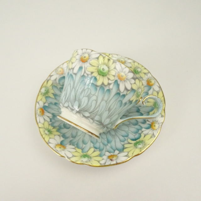 エインズレイ 英国 デミタスカップ &ソーサー デイジー 花柄