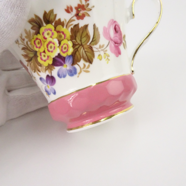 エインズレイ カップ ソーサー