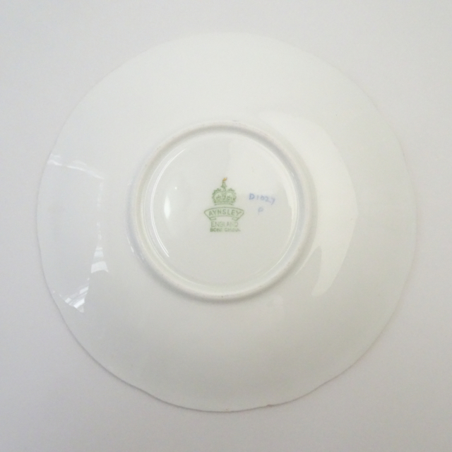 エインズレイ ティーカップ＆ソーサー コロネーション