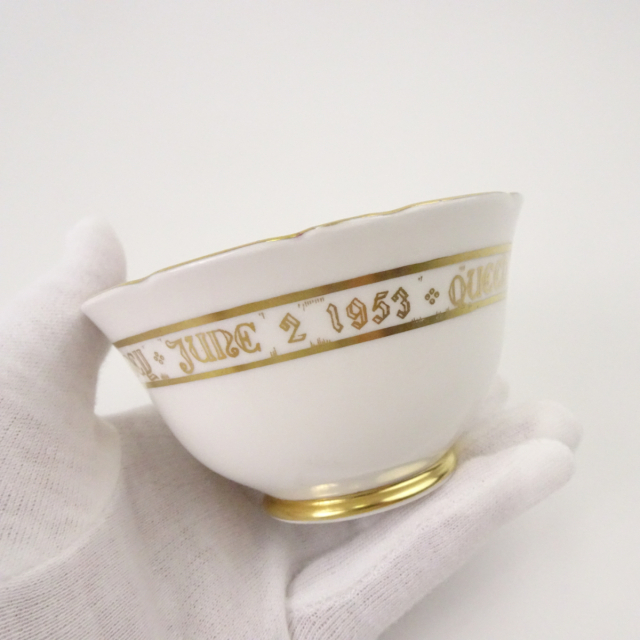 エインズレイ ティーカップ＆ソーサー コロネーション