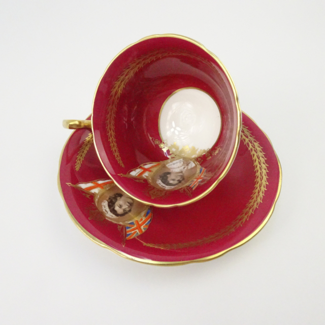 エインズレイ ティーカップ＆ソーサー コロネーション