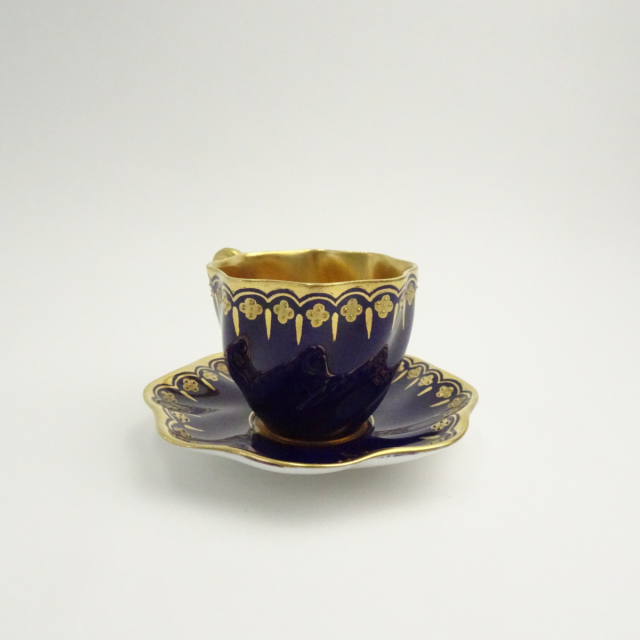 アンティーク英国名窯コルポート　デミタスカップ&ソーサー Coalport コールポート 英国製 デミタスカップ＆ソーサー
