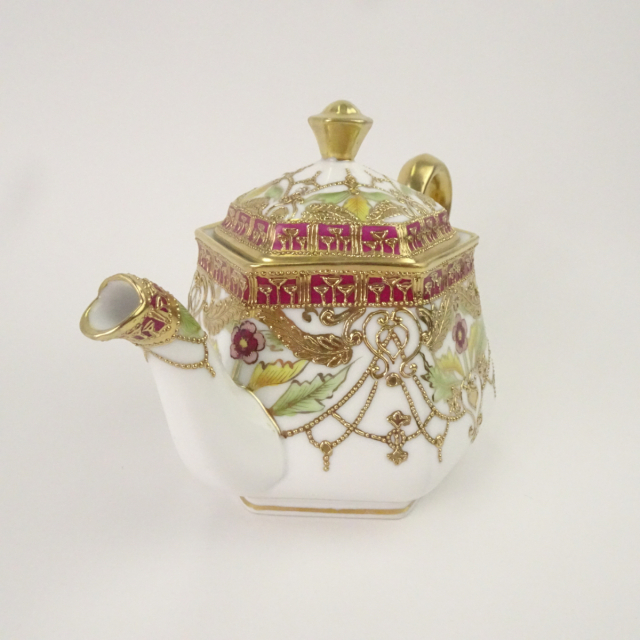 オールドノリタケ 金彩 花柄 六角形 ティーポット カップ＆ソーサーセット マルキ印
