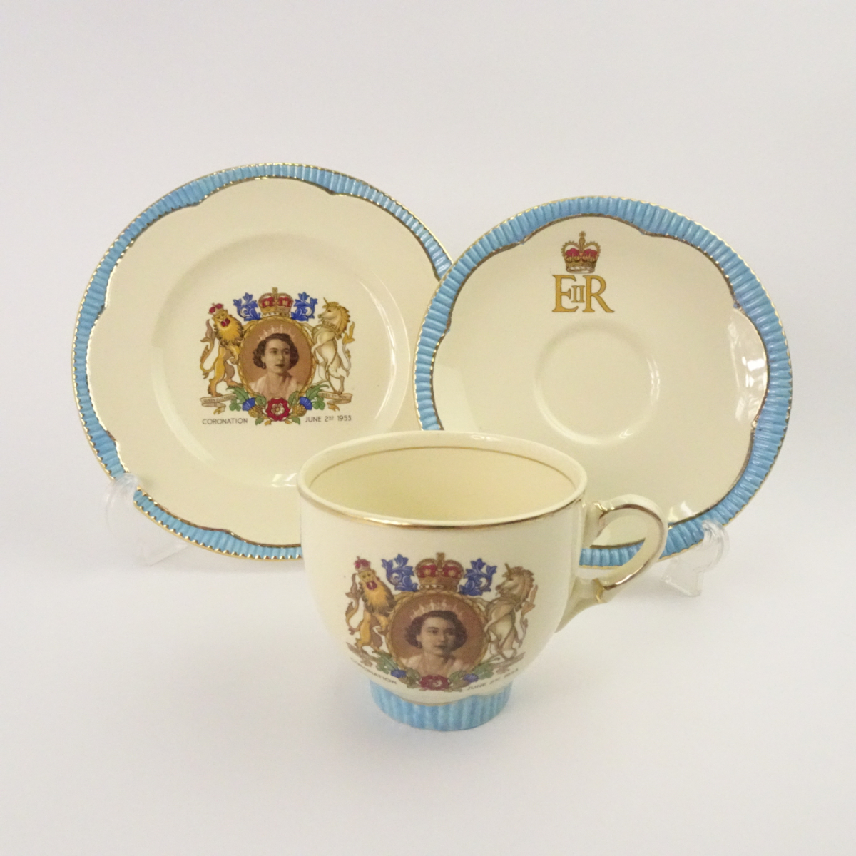 エリザベス女王 記念カップ 戴冠式　