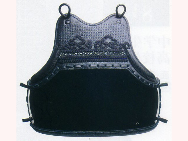 7号連石鮫革入胴（革紐とじ）