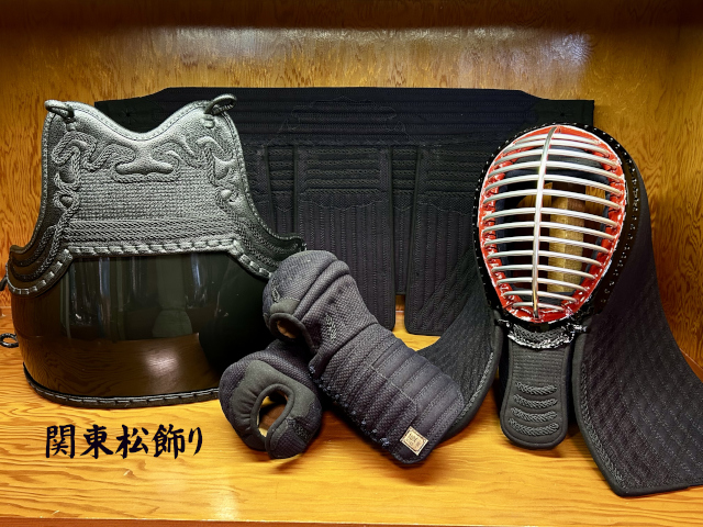 ブラック達磨「護」